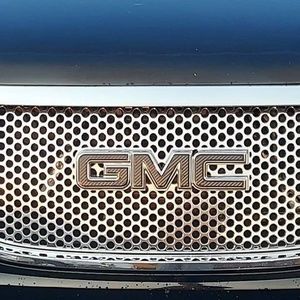 Meet your Posher, Gregory